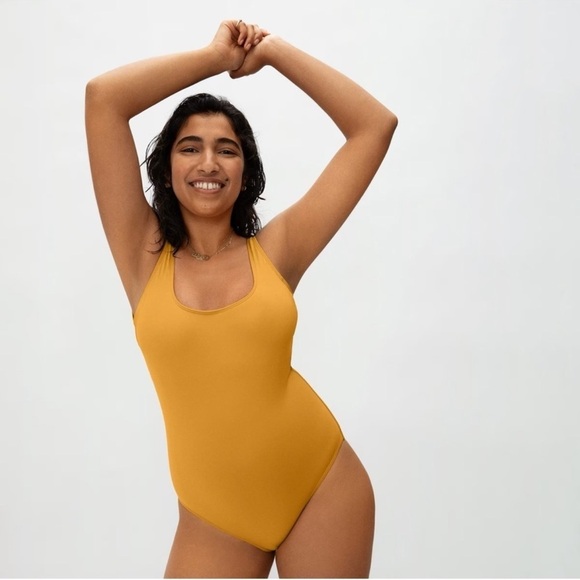 Everlane The Square-Neck One-Piece Mustard
Marigold Yellow Size Small - Picture 1 of 11